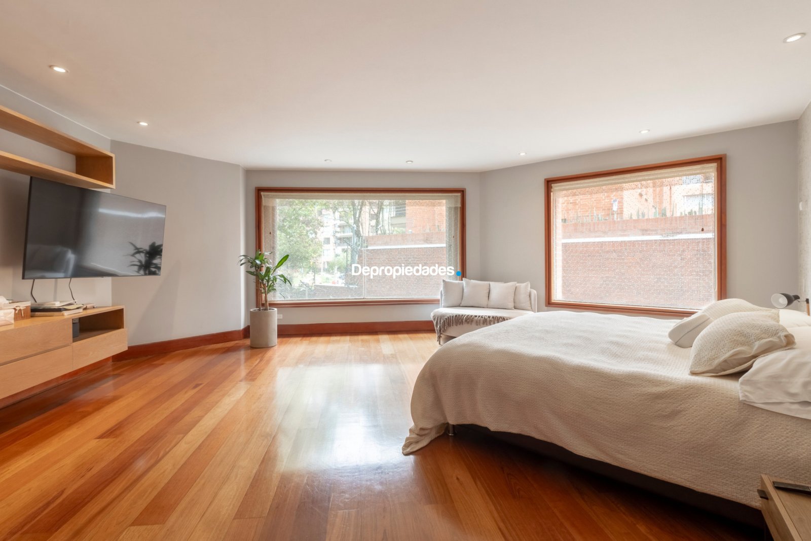 Apartamento 400m² en Chicó Reservado – 4 alcobas, 4 parqueaderos - foto 14