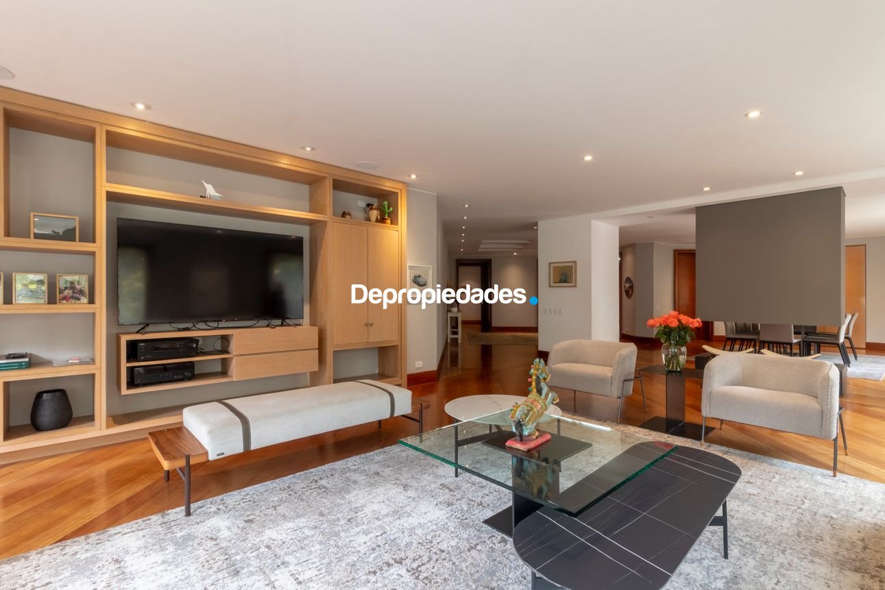 Apartamento 400m² en Chicó Reservado – 4 alcobas, 4 parqueaderos - foto 4