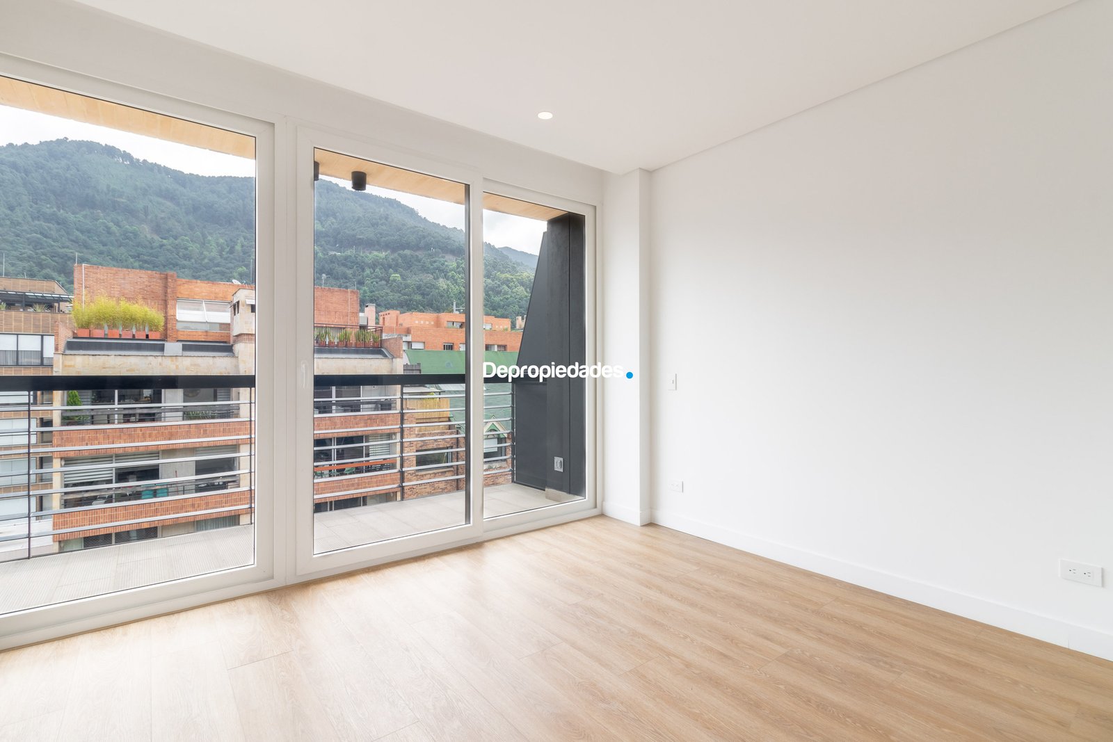 Apartamento en Chicó Reservado con vista a cerros – 173 m² · DP-9 - foto 12