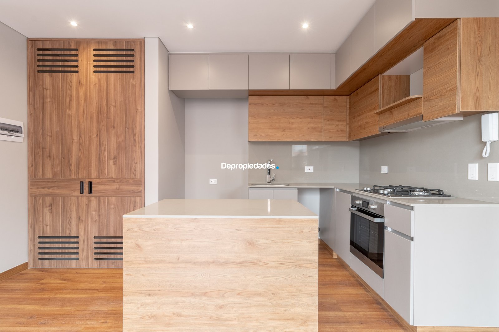 Apartamento con terraza en Chicó Norte – 2 alcobas, 83m² · DP-3 - foto 5