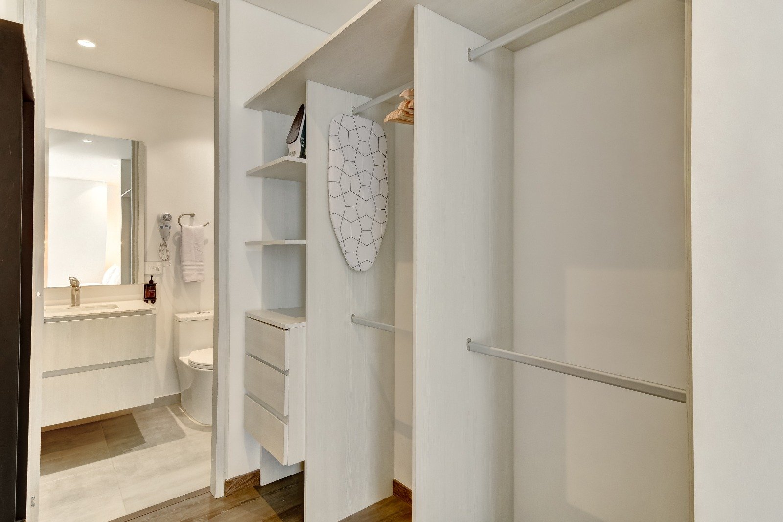Apartamento para inversión en El Virrey | Edificio V85 COA · DP-18 - foto 6